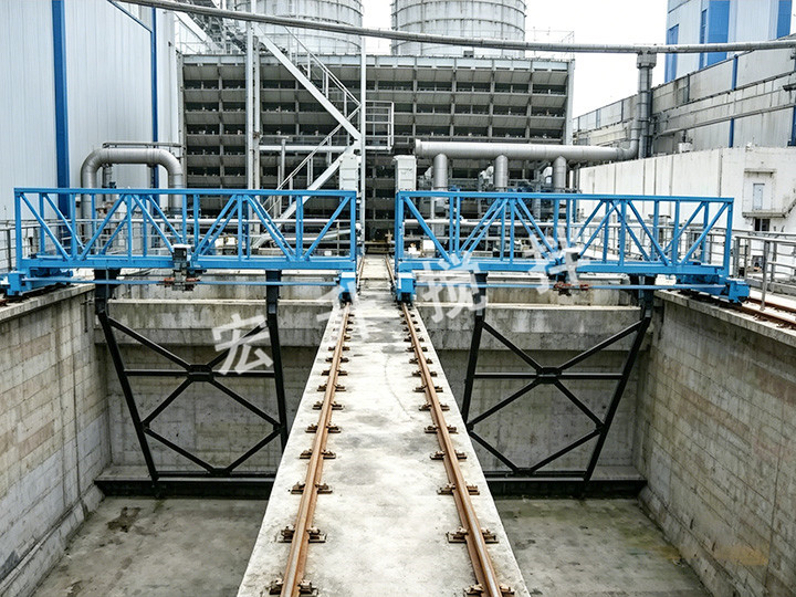 行車式刮泥機(jī)