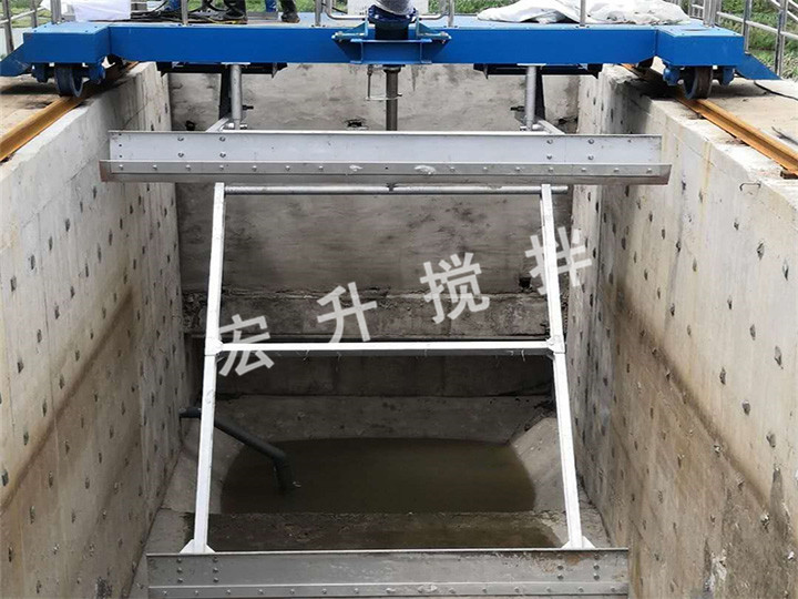 提耙行車式刮泥機(jī)